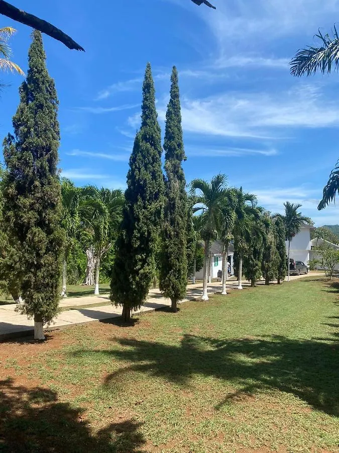 אוצ'ו ריוס Lachemar Guest House